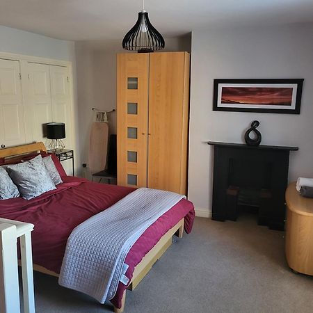 Bridge Street Views Apartment Честър Екстериор снимка